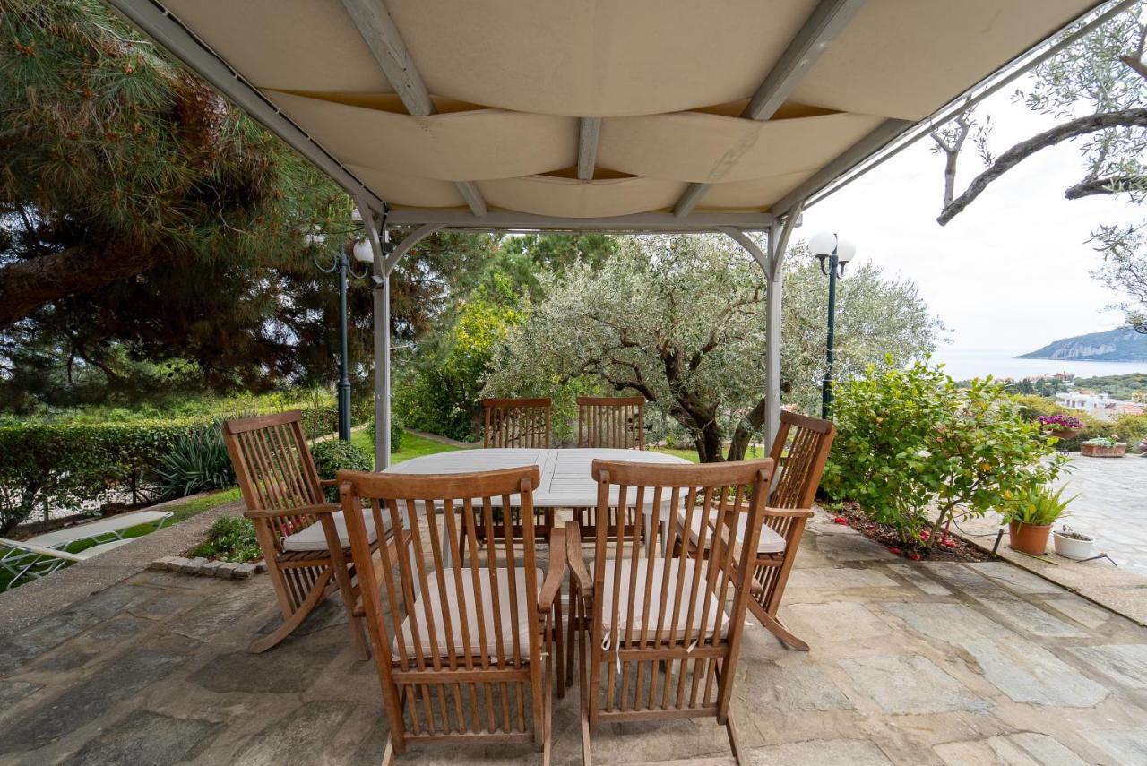 Villa Elia Kavala - Mediterranean Holiday Villa PalaiónTsiflíkion المظهر الخارجي الصورة