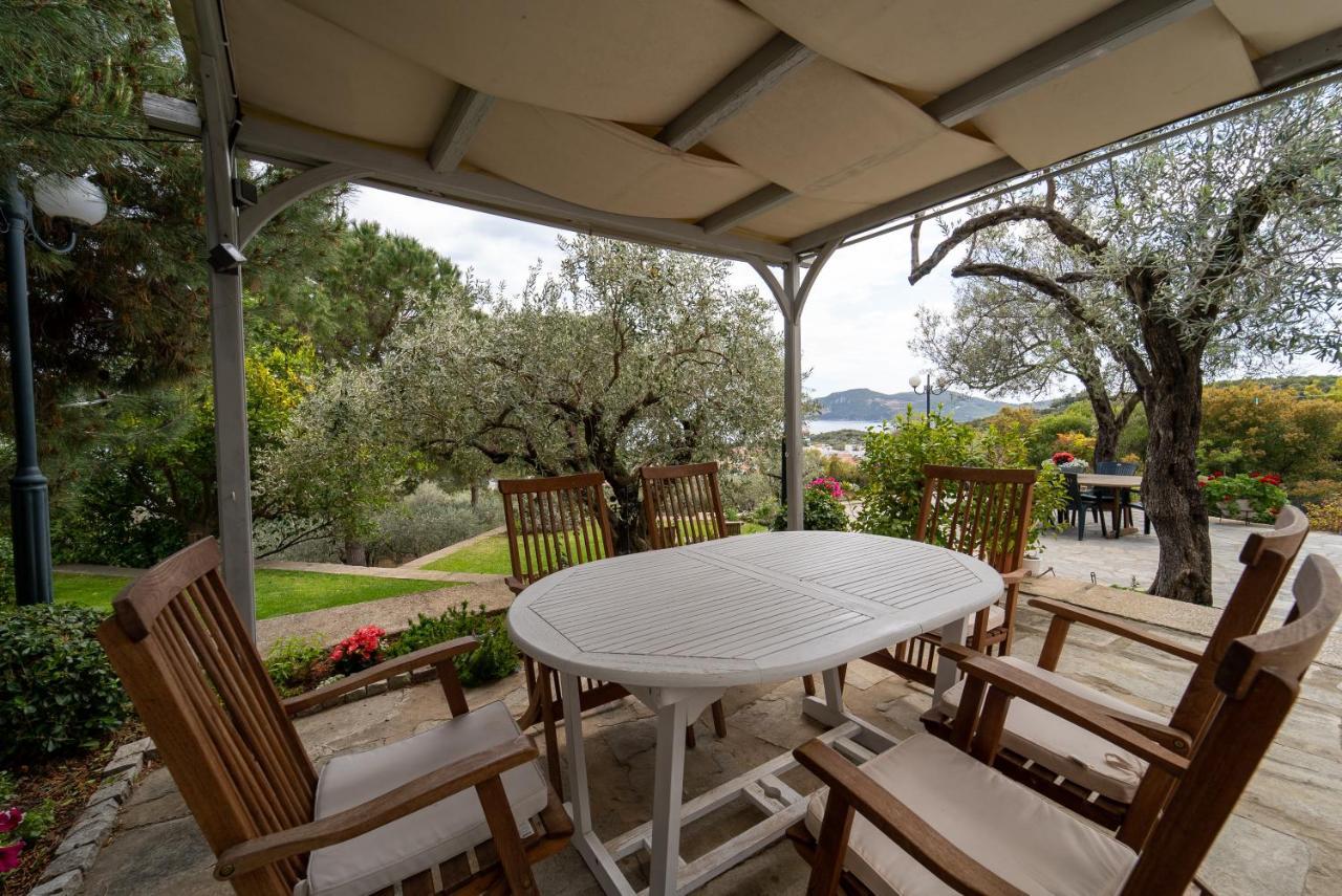 Villa Elia Kavala - Mediterranean Holiday Villa PalaiónTsiflíkion المظهر الخارجي الصورة
