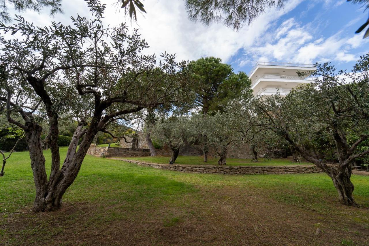 Villa Elia Kavala - Mediterranean Holiday Villa PalaiónTsiflíkion المظهر الخارجي الصورة