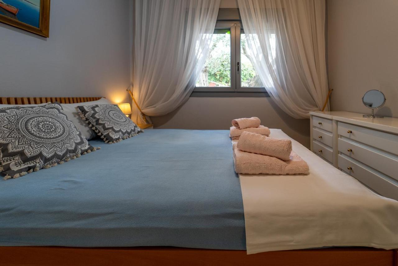 Villa Elia Kavala - Mediterranean Holiday Villa PalaiónTsiflíkion المظهر الخارجي الصورة